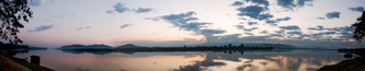 Panorama de Myitkhyina sur les rives de l'Irrawaddy - Myanmar